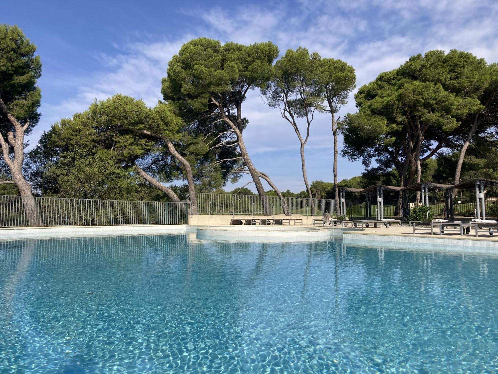 Magnifique Vue CLIM LINGE Golf Saumane 6P Piscine Tennis Extérieur photo